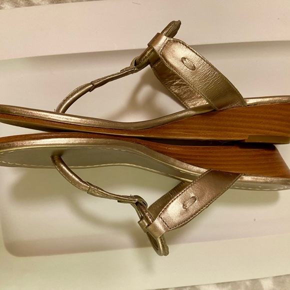 Bernardo leather wedge sandals - Picture 3 of 7